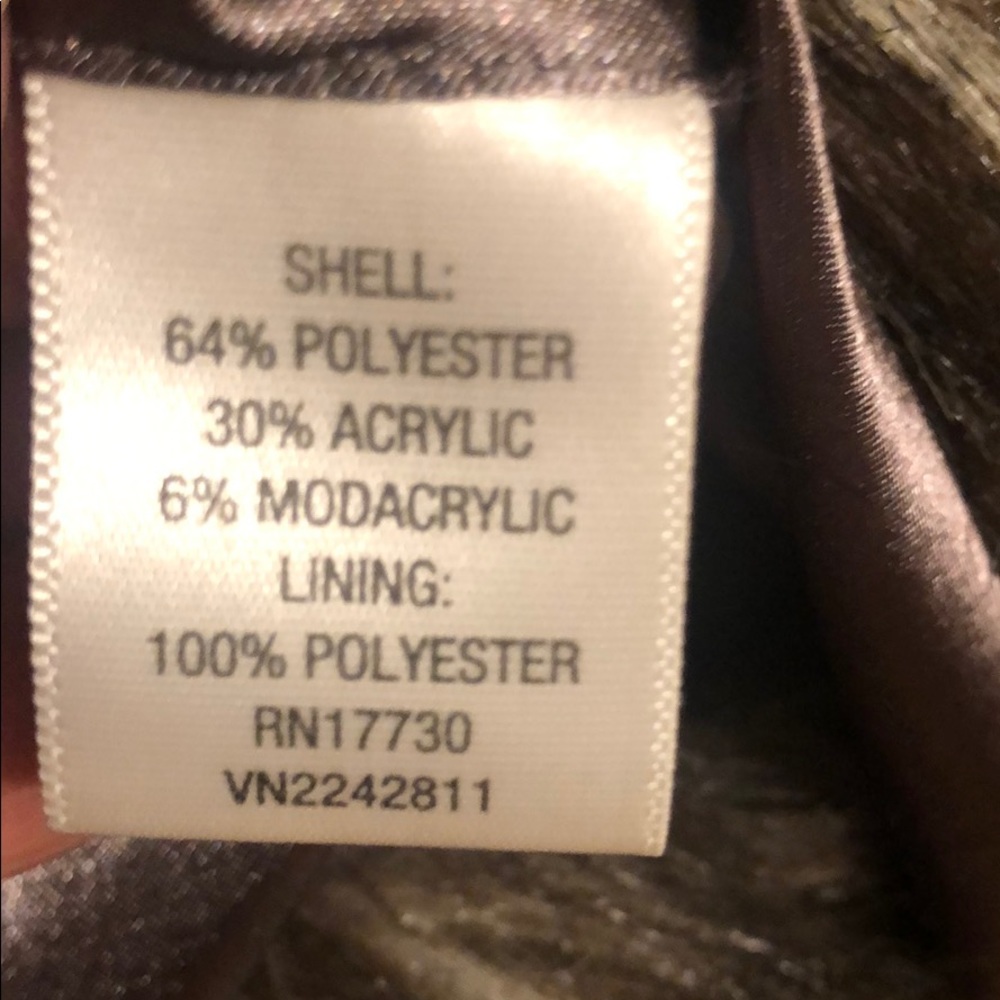 Vest - Picture 6 of 8